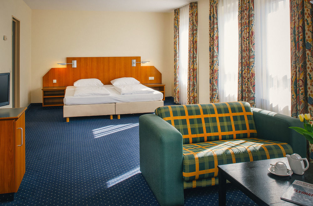 Hotel Vienna House Easy By Wyndham Bad Oeynhausen Extérieur photo